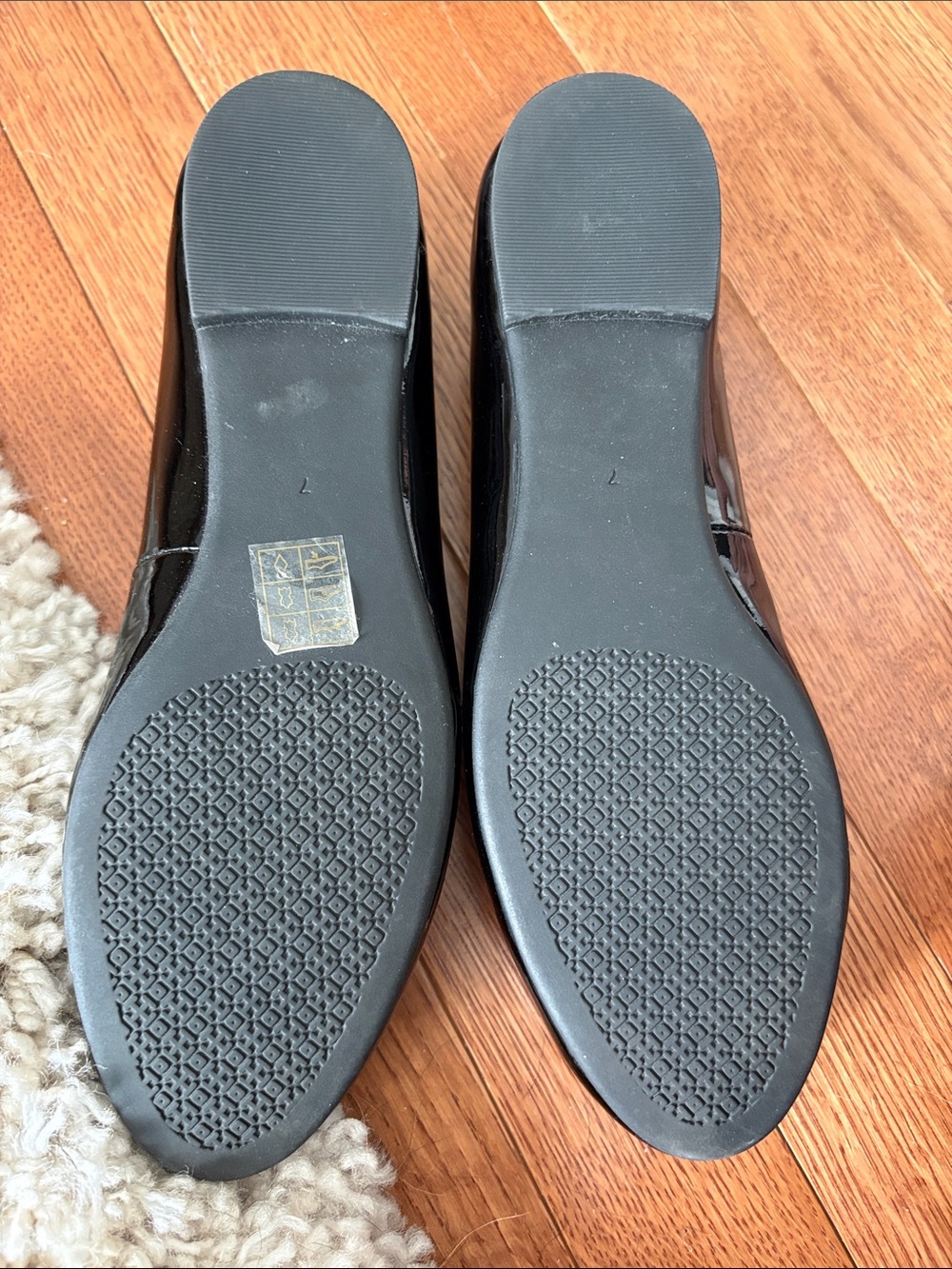 Tory Burch Claire Black Patent Leather Logo Ballet Flats with Gold Emblem - Picture 6 of 8